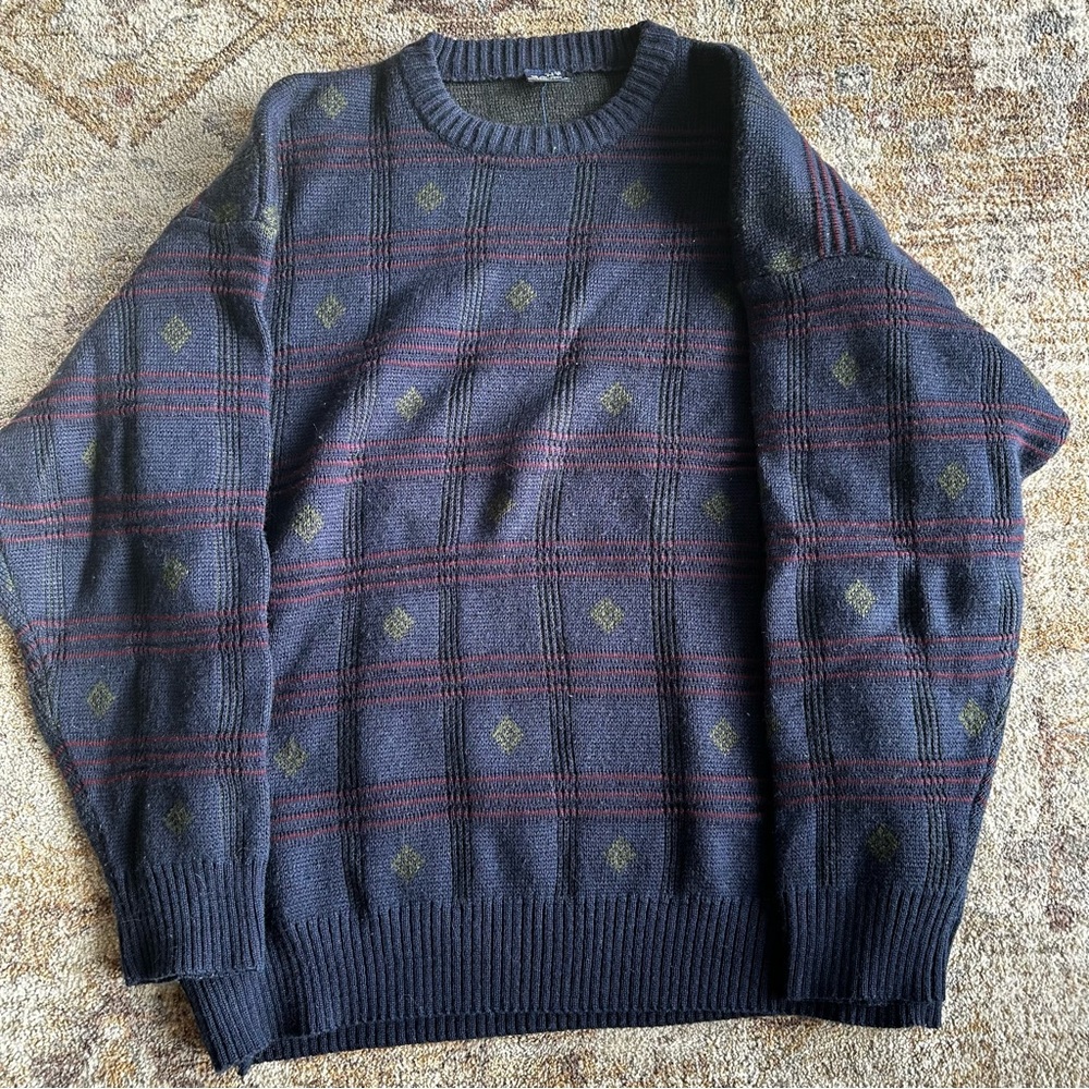 Gant Navy Crewneck Sweater with Red and Olive Pattern